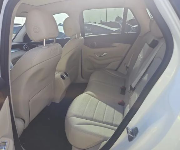 
								2018 Mercedes-Benz GLC GLC 300 Sport Utility 4D full									