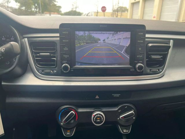 
								2020 Kia Rio LX Sedan 4D full									