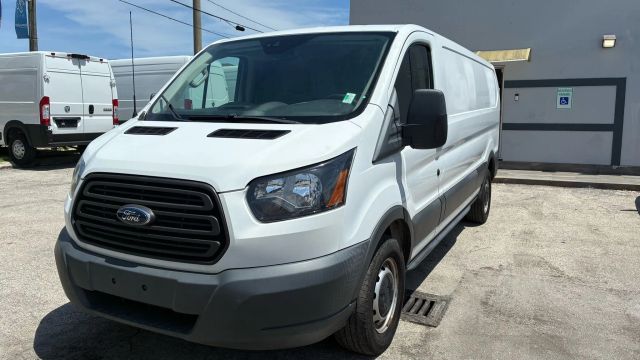 
								2018 Ford Transit 250 Van Low Roof w/Sliding Side Door w/LWB Van 3D full									