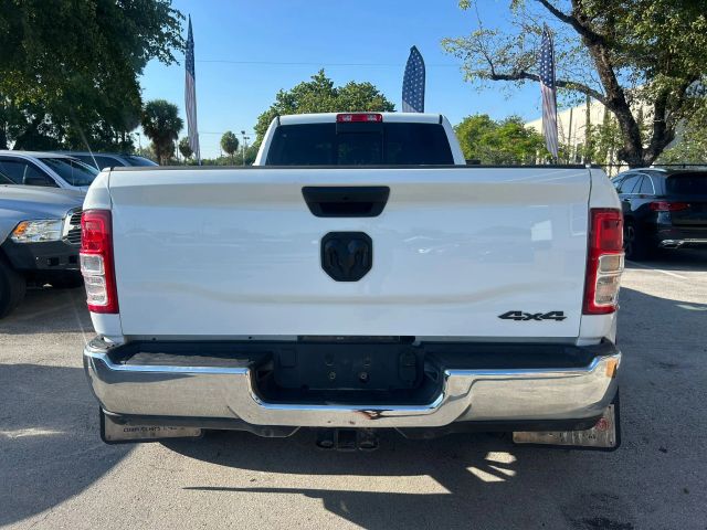 
								2023 Ram 3500 Crew Cab Tradesman Pickup 4D 8 ft full									
