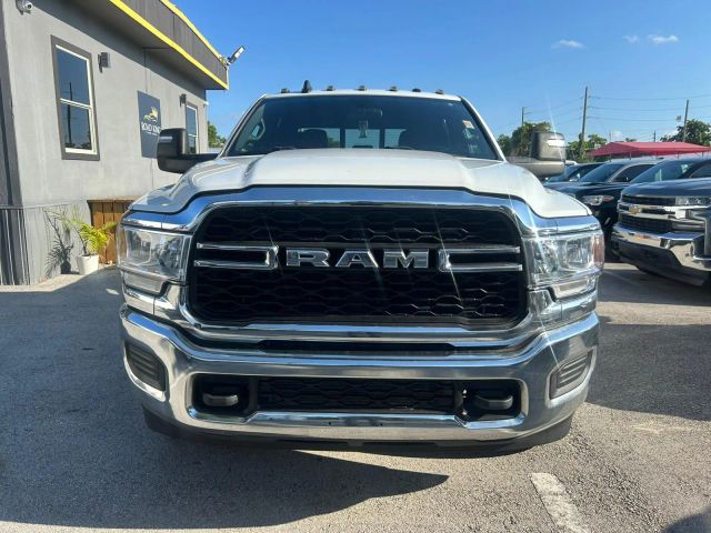 
								2023 Ram 3500 Crew Cab Tradesman Pickup 4D 8 ft full									
