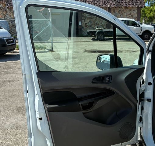 
								2019 Ford Transit Connect Cargo XL Van 4D full									