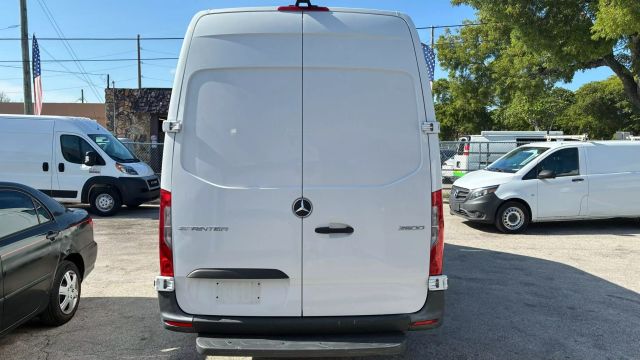 
								2023 Mercedes-Benz Sprinter 2500 Cargo High Roof w/170  WB Van 3D full									
