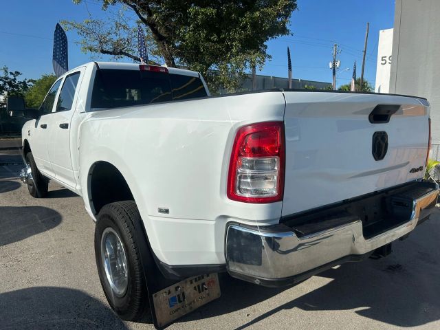 
								2023 Ram 3500 Crew Cab Tradesman Pickup 4D 8 ft full									