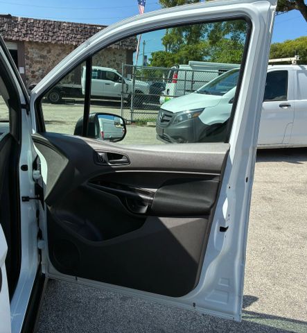 
								2019 Ford Transit Connect Cargo XL Van 4D full									