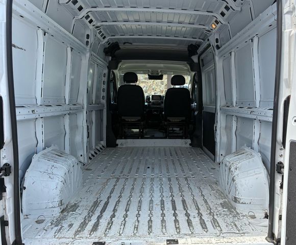 
								2023 Ram ProMaster Cargo Van 2500 High Roof Van 3D full									