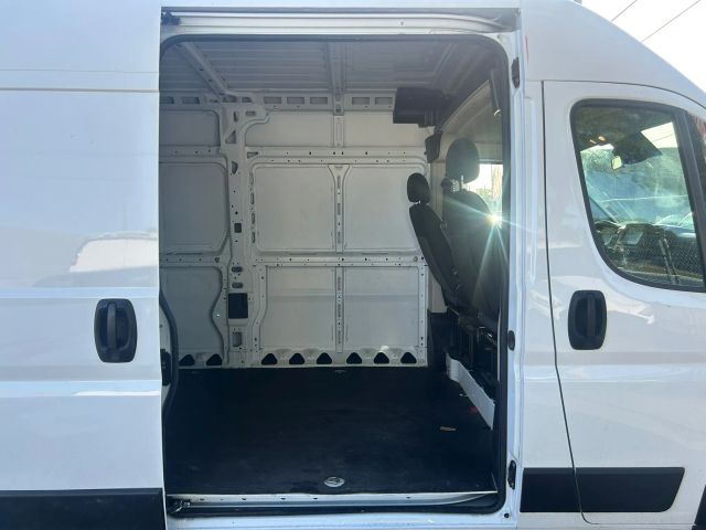 
								2022 Ram ProMaster Cargo Van 2500 High Roof Van 3D full									