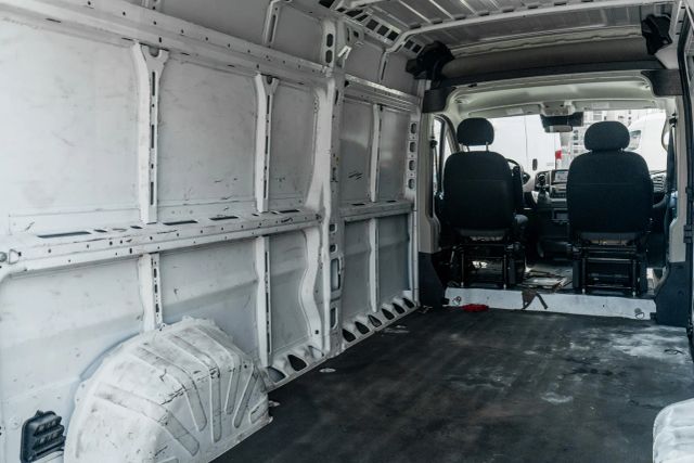 
								2022 Ram ProMaster Cargo Van 2500 High Roof Van 3D full									