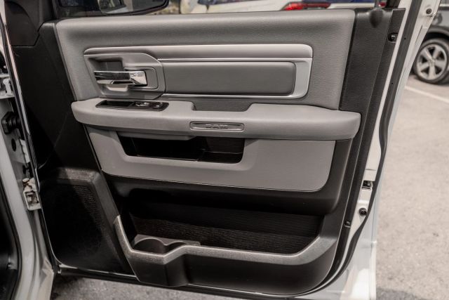 
								2014 Ram 1500 Crew Cab Big Horn Pickup 4D 6 1/3 ft full									