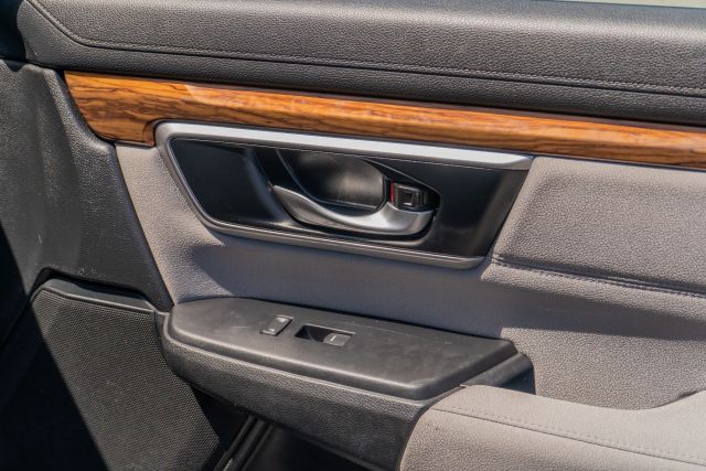 
								2020 Honda CR-V EX Sport Utility 4D full									