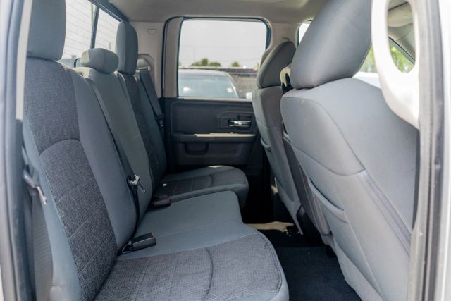 
								2017 Ram 1500 Quad Cab Big Horn Pickup 4D 6 1/3 ft full									