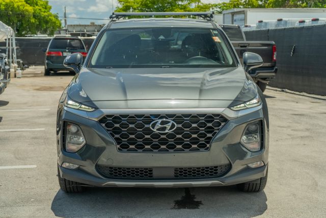 
								2020 Hyundai Santa Fe 2.4 SEL Sport Utility 4D full									