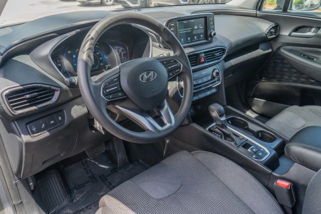 
								2020 Hyundai Santa Fe 2.4 SEL Sport Utility 4D full									