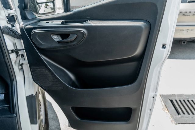 
								2021 Mercedes-Benz Sprinter 2500 Cargo High Roof w/170  WB Van 3D full									