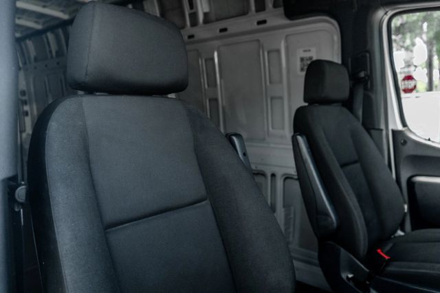 
								2021 Mercedes-Benz Sprinter 2500 Cargo High Roof w/170  WB Van 3D full									