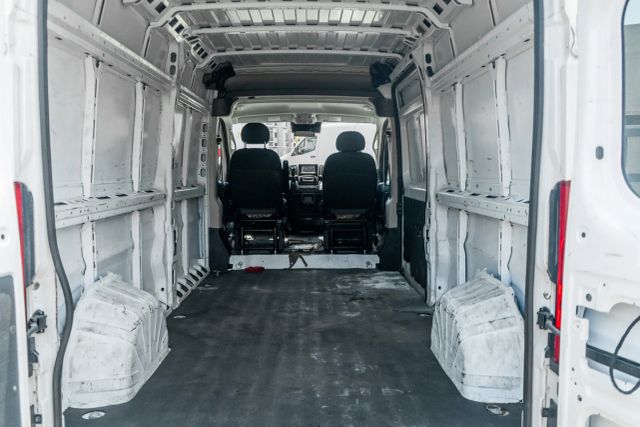 
								2022 Ram ProMaster Cargo Van 2500 High Roof Van 3D full									