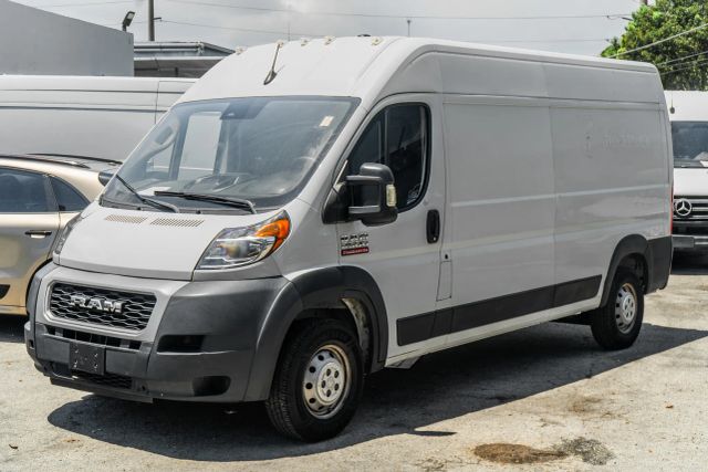 
								2022 Ram ProMaster Cargo Van 2500 High Roof Van 3D full									