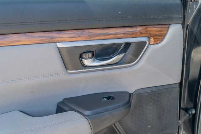 
								2020 Honda CR-V EX Sport Utility 4D full									