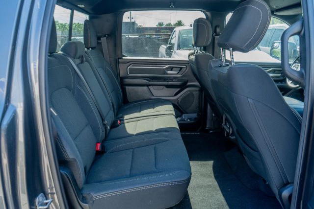 
								2022 Ram 1500 Crew Cab Big Horn Pickup 4D 5 1/2 ft full									