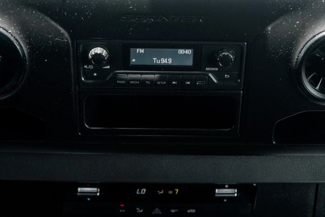 
								2021 Mercedes-Benz Sprinter 2500 Cargo High Roof w/170  WB Van 3D full									