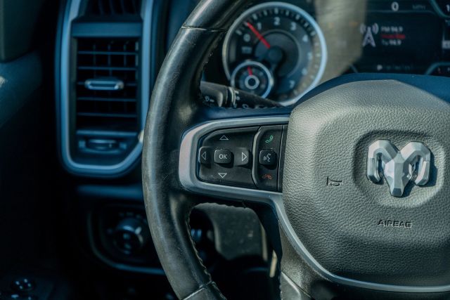 
								2022 Ram 1500 Crew Cab Big Horn Pickup 4D 5 1/2 ft full									