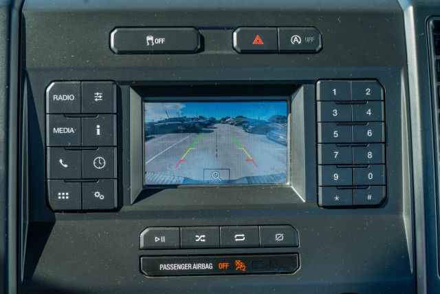 
								2020 Ford F150 Regular Cab XL Pickup 2D 8 ft full									