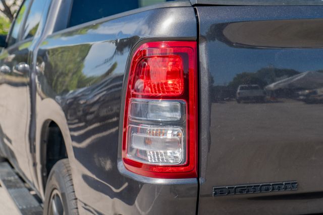 
								2022 Ram 1500 Crew Cab Big Horn Pickup 4D 5 1/2 ft full									