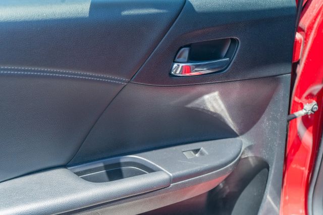 
								2017 Honda Accord Sport Sedan 4D full									