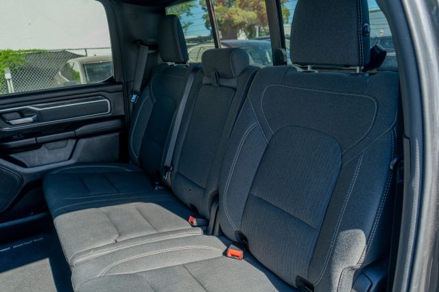 
								2022 Ram 1500 Crew Cab Big Horn Pickup 4D 5 1/2 ft full									