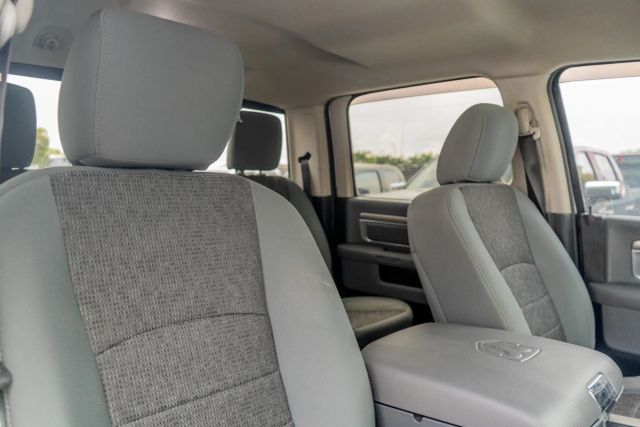 
								2014 Ram 1500 Crew Cab Big Horn Pickup 4D 6 1/3 ft full									