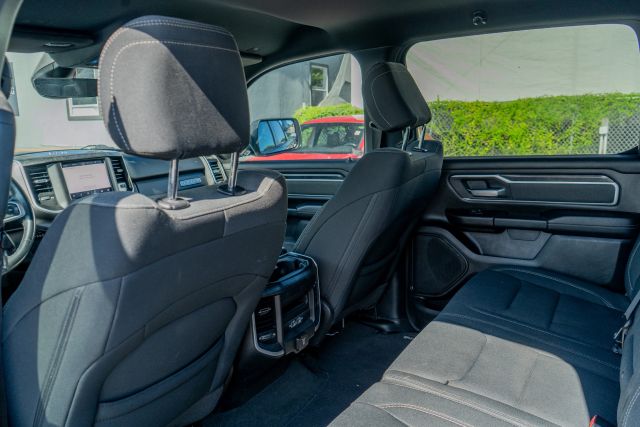 
								2022 Ram 1500 Crew Cab Big Horn Pickup 4D 5 1/2 ft full									