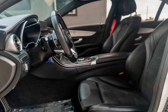 
								2020 Mercedes-Benz Mercedes-AMG C-Class C 43 AMG Sedan 4D full									