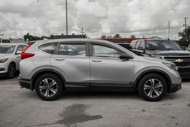 
								2018 Honda CR-V LX Sport Utility 4D full									