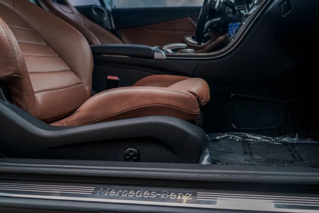 
								2018 Mercedes-Benz C-Class C 300 Cabriolet 2D full									