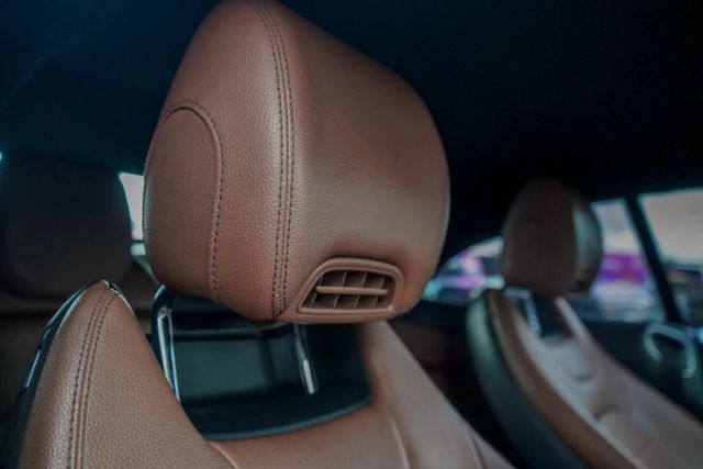 
								2018 Mercedes-Benz C-Class C 300 Cabriolet 2D full									