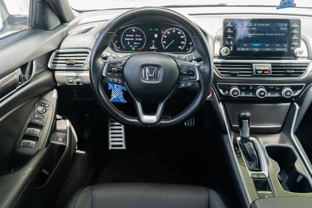 
								2020 Honda Accord Sport Sedan 4D full									