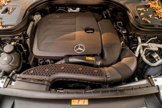 
								2020 Mercedes-Benz GLC GLC 300 Sport Utility 4D full									