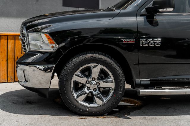 
								2016 Ram 1500 Crew Cab Big Horn Pickup 4D 5 1/2 ft full									