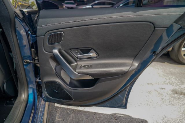 
								2020 Mercedes-Benz Mercedes-AMG CLA CLA 35 4MATIC Coupe 4D full									