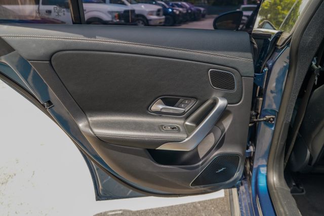 
								2020 Mercedes-Benz Mercedes-AMG CLA CLA 35 4MATIC Coupe 4D full									