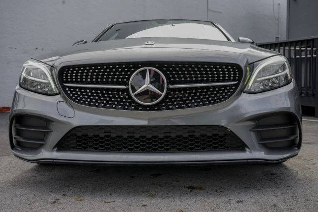 
								2019 Mercedes-Benz C-Class C 300 Sedan 4D full									