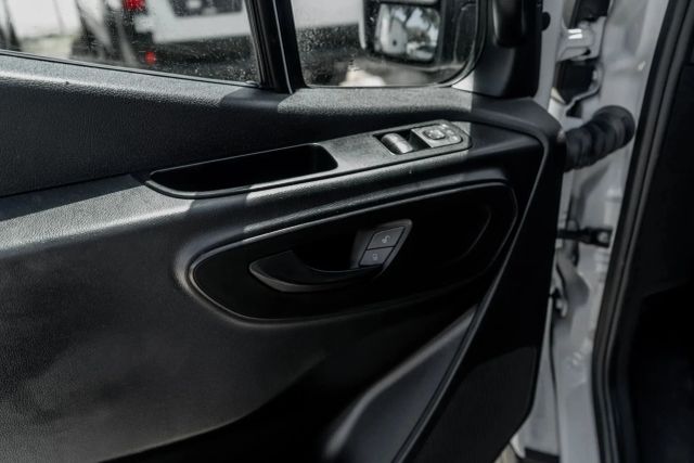 
								2023 Mercedes-Benz Sprinter 2500 Cargo High Roof w/170  WB Van 3D full									