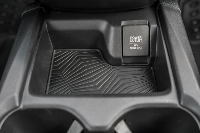 
								2018 Honda CR-V LX Sport Utility 4D full									