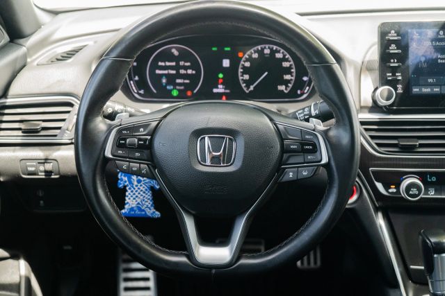 
								2020 Honda Accord Sport Sedan 4D full									