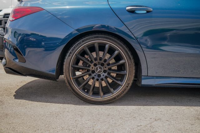 
								2020 Mercedes-Benz Mercedes-AMG CLA CLA 35 4MATIC Coupe 4D full									