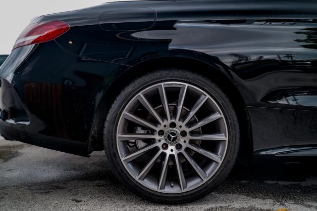 
								2018 Mercedes-Benz C-Class C 300 Cabriolet 2D full									