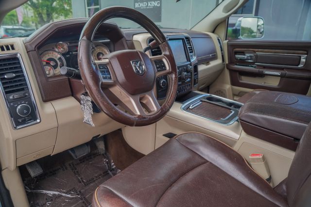 
								2018 Ram 3500 Crew Cab Laramie Longhorn Pickup 4D 8 ft full									