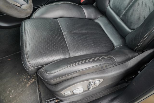 
								2018 Porsche Macan GTS Sport Utility 4D full									