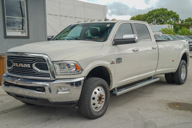 
								2018 Ram 3500 Crew Cab Laramie Longhorn Pickup 4D 8 ft full									