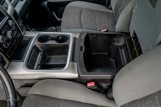 
								2016 Ram 1500 Crew Cab Big Horn Pickup 4D 5 1/2 ft full									